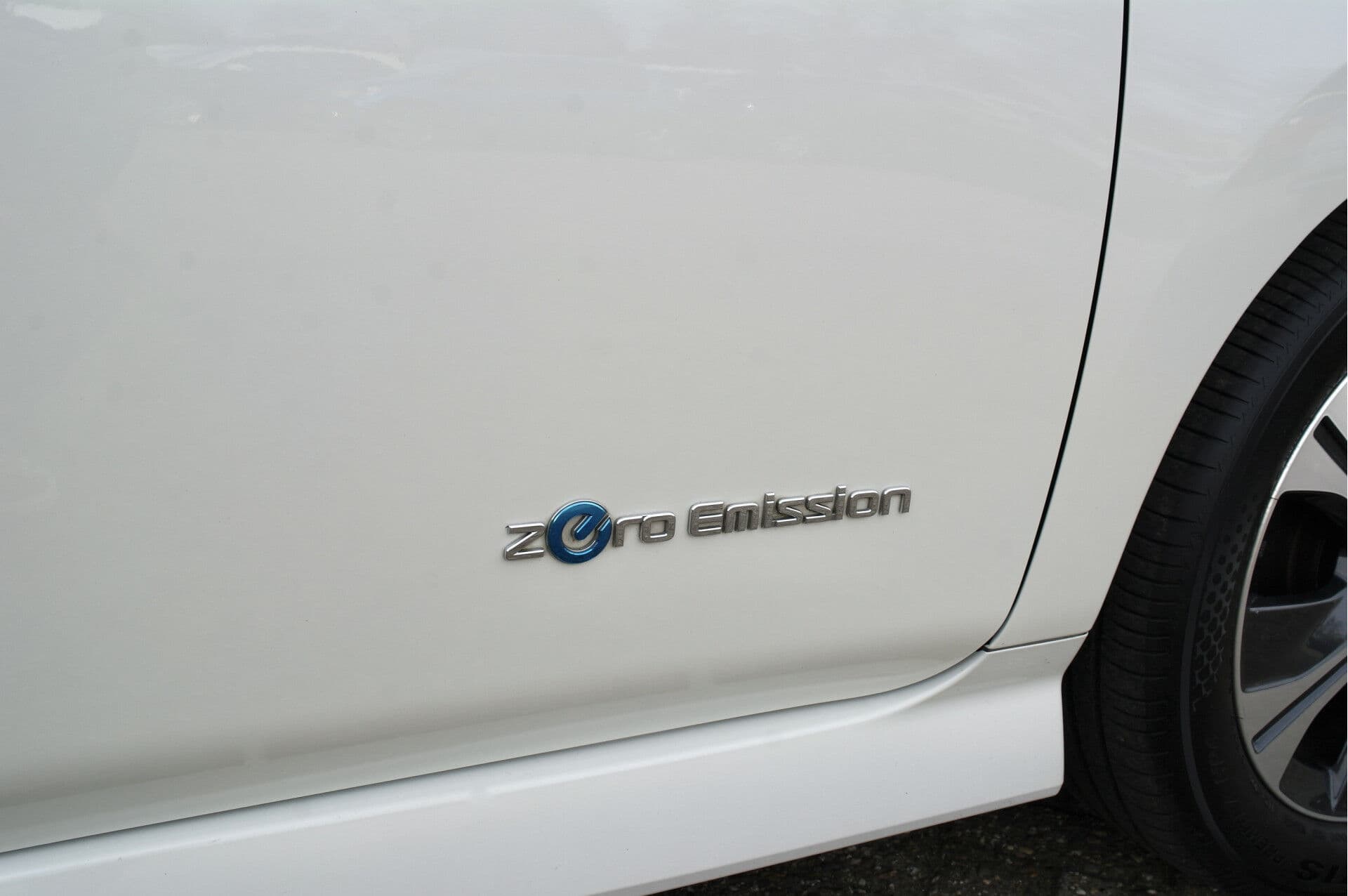 Nissan Leaf Tekna 40 kWh thumbnail 34