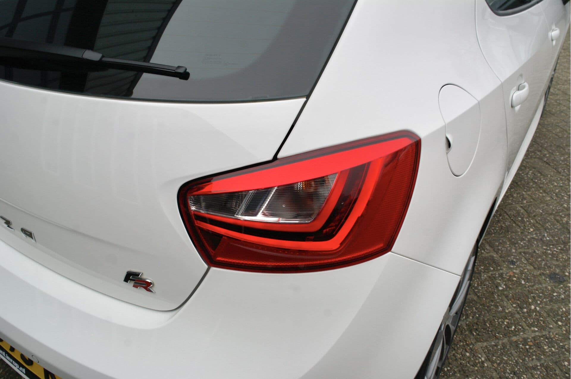 SEAT Ibiza 1.0 EcoTSI FR Connect thumbnail 21