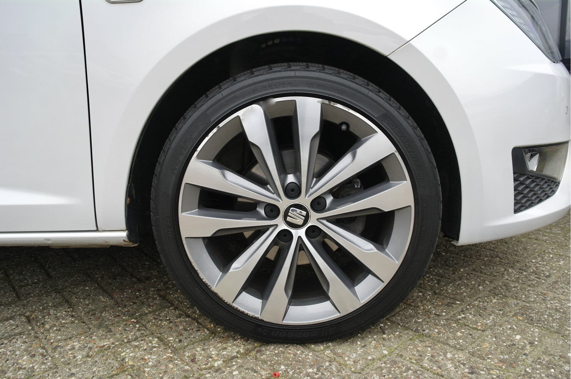 SEAT Ibiza 1.0 EcoTSI FR Connect thumbnail 22