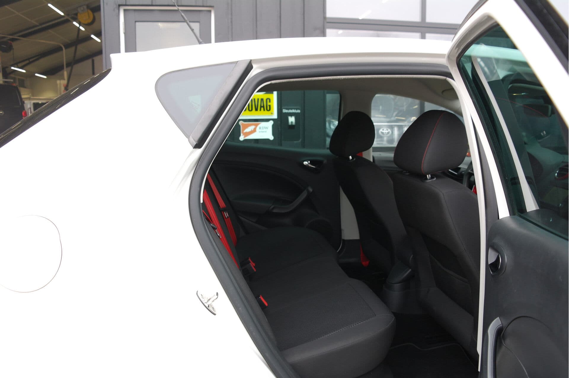 SEAT Ibiza 1.0 EcoTSI FR Connect thumbnail 34