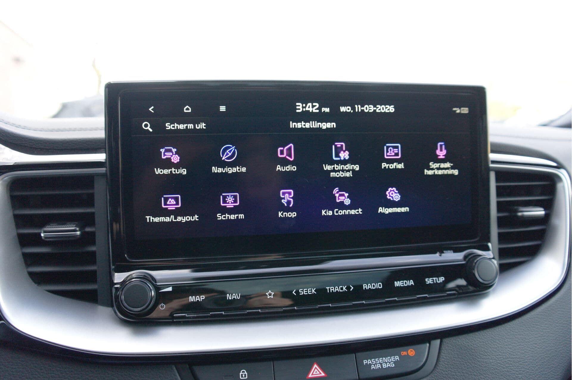 Kia ProCeed 1.6 T-GDi GT thumbnail 16