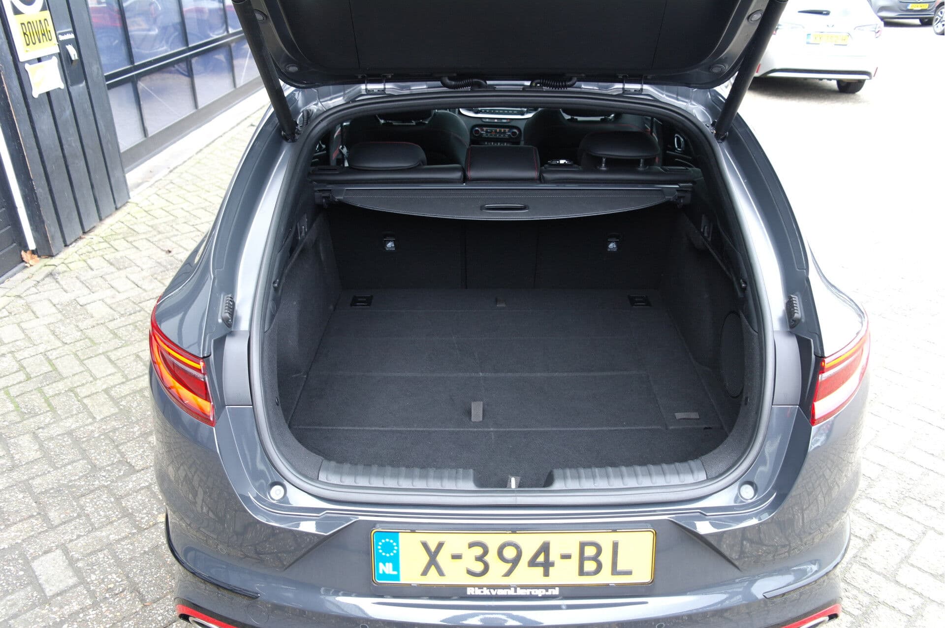 Kia ProCeed 1.6 T-GDi GT thumbnail 43