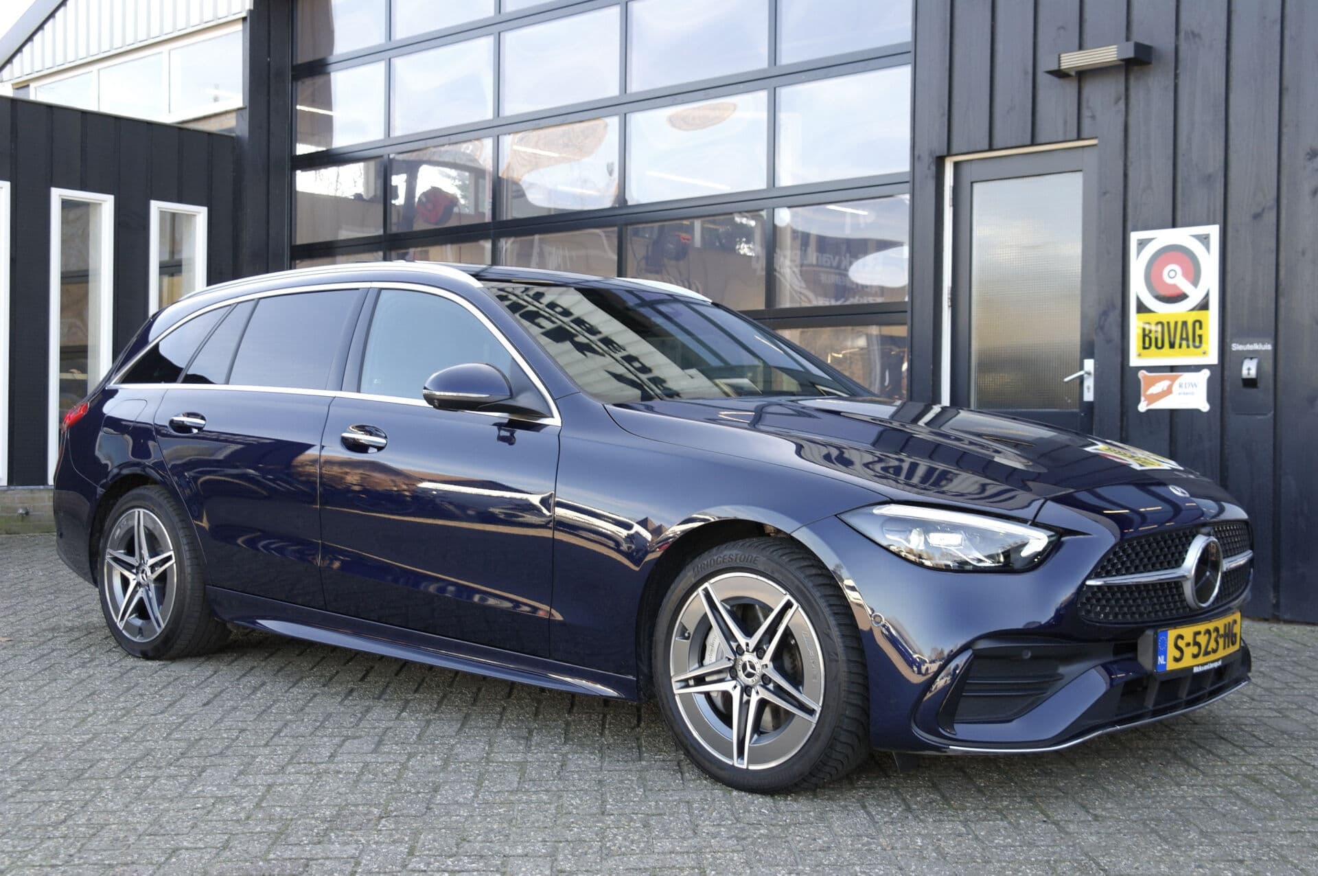 Mercedes-Benz C-Klasse Estate 300 e AMG Line