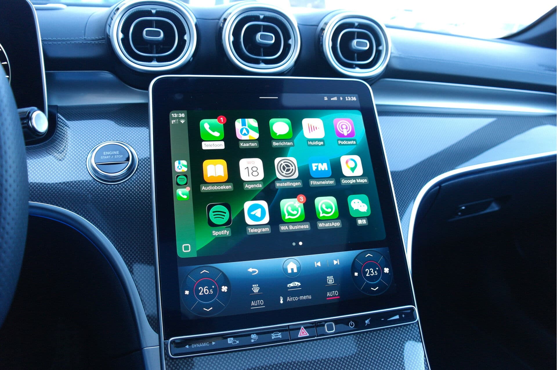 Mercedes-Benz C-Klasse Estate 300 e AMG Line thumbnail 15