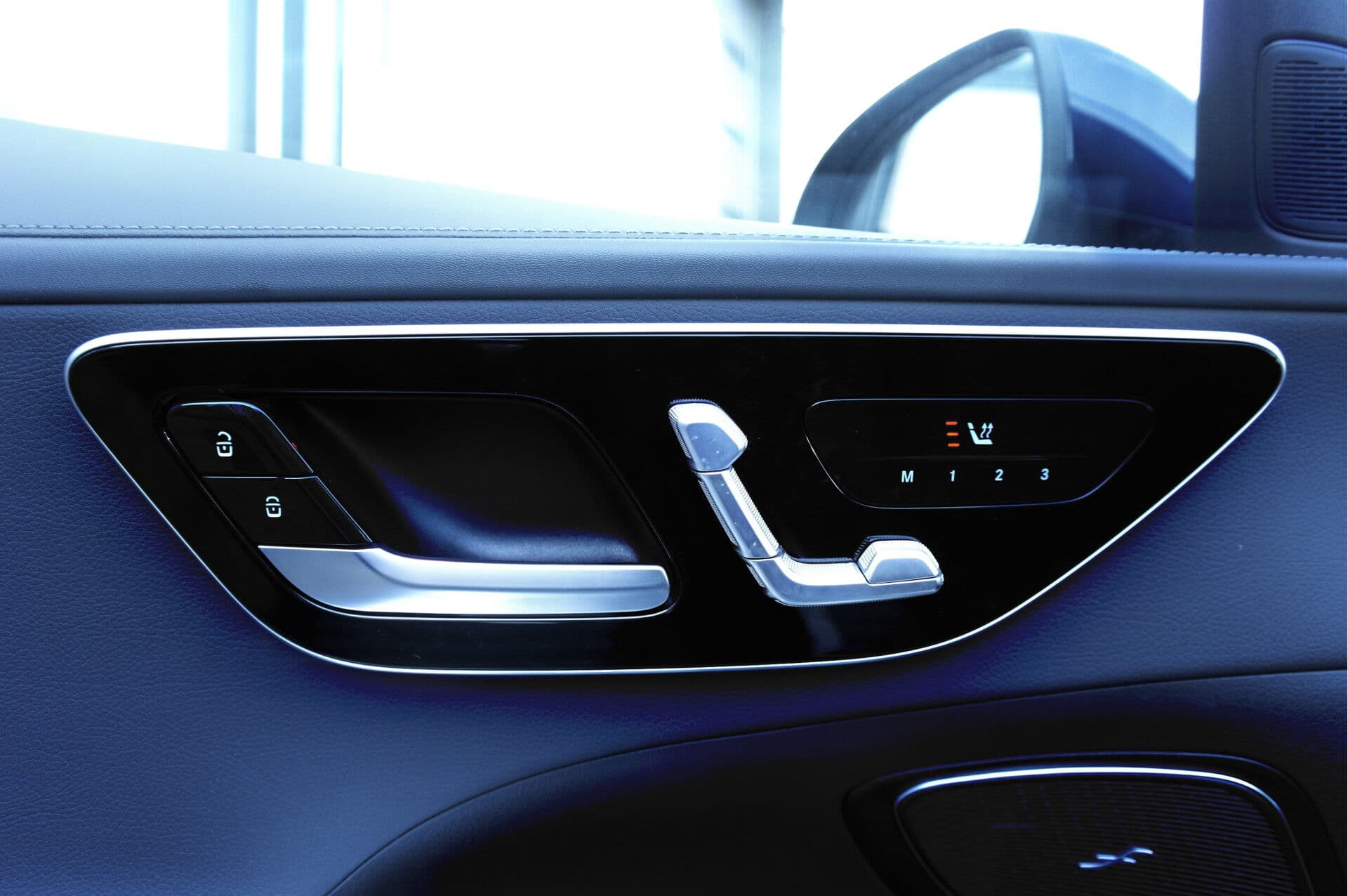 Mercedes-Benz C-Klasse Estate 300 e AMG Line thumbnail 23