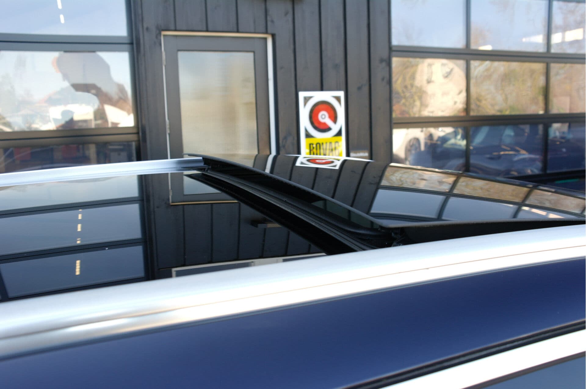 Mercedes-Benz C-Klasse Estate 300 e AMG Line thumbnail 26