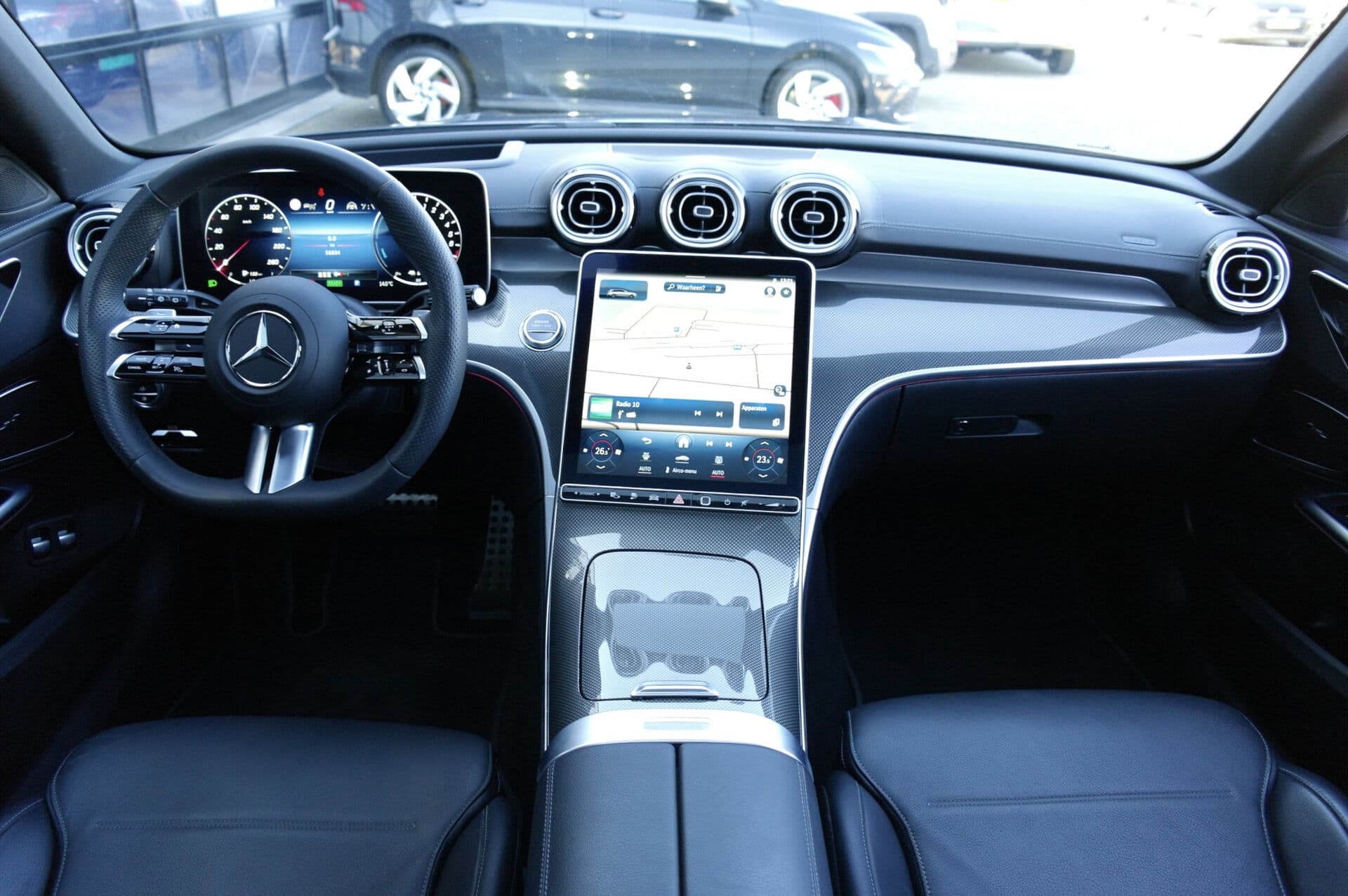 Mercedes-Benz C-Klasse Estate 300 e AMG Line thumbnail 44