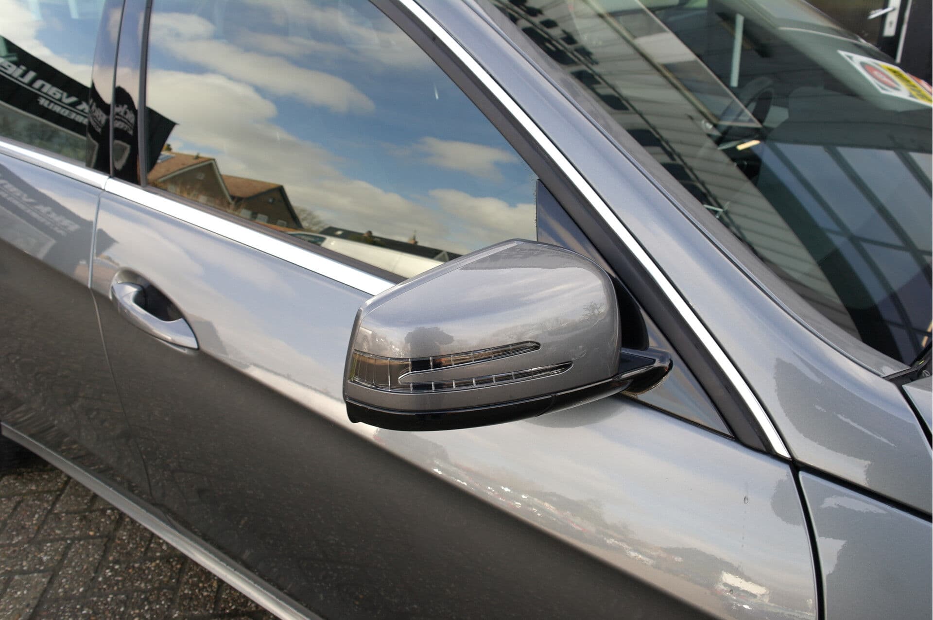 Mercedes-Benz E-Klasse Estate 200 Ambition thumbnail 34