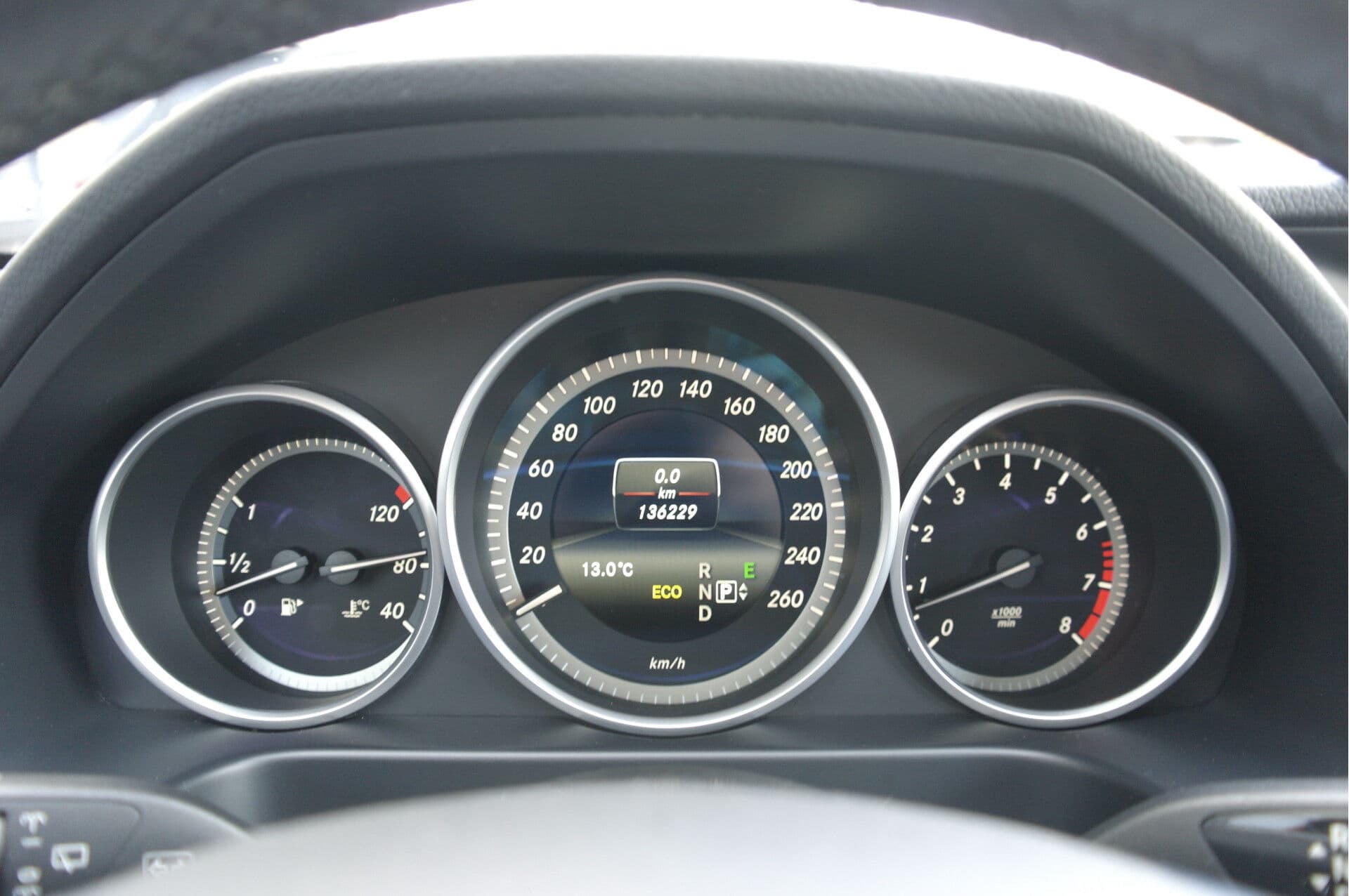 Mercedes-Benz E-Klasse Estate 200 Ambition thumbnail 6