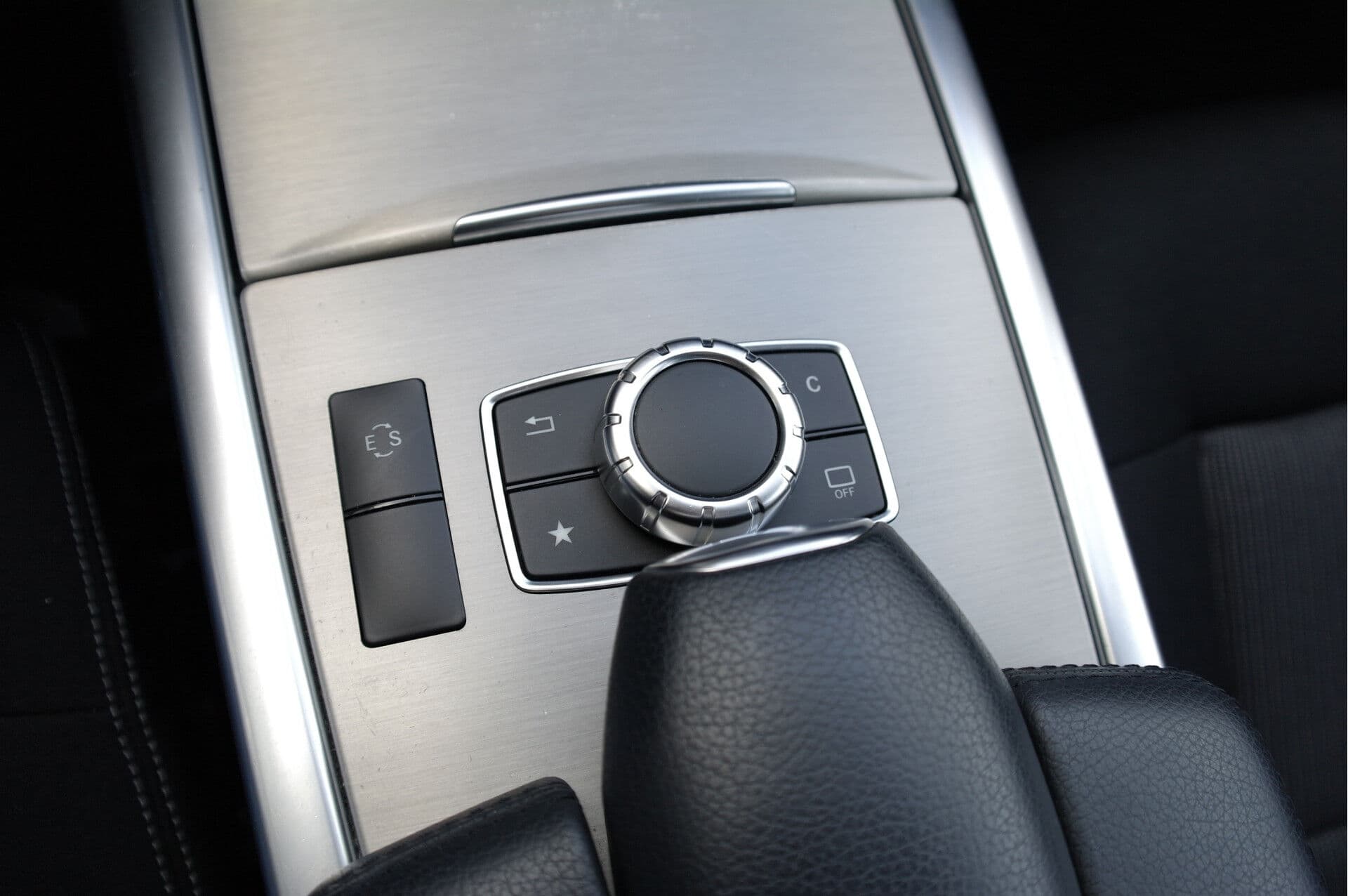 Mercedes-Benz E-Klasse Estate 200 Ambition thumbnail 8