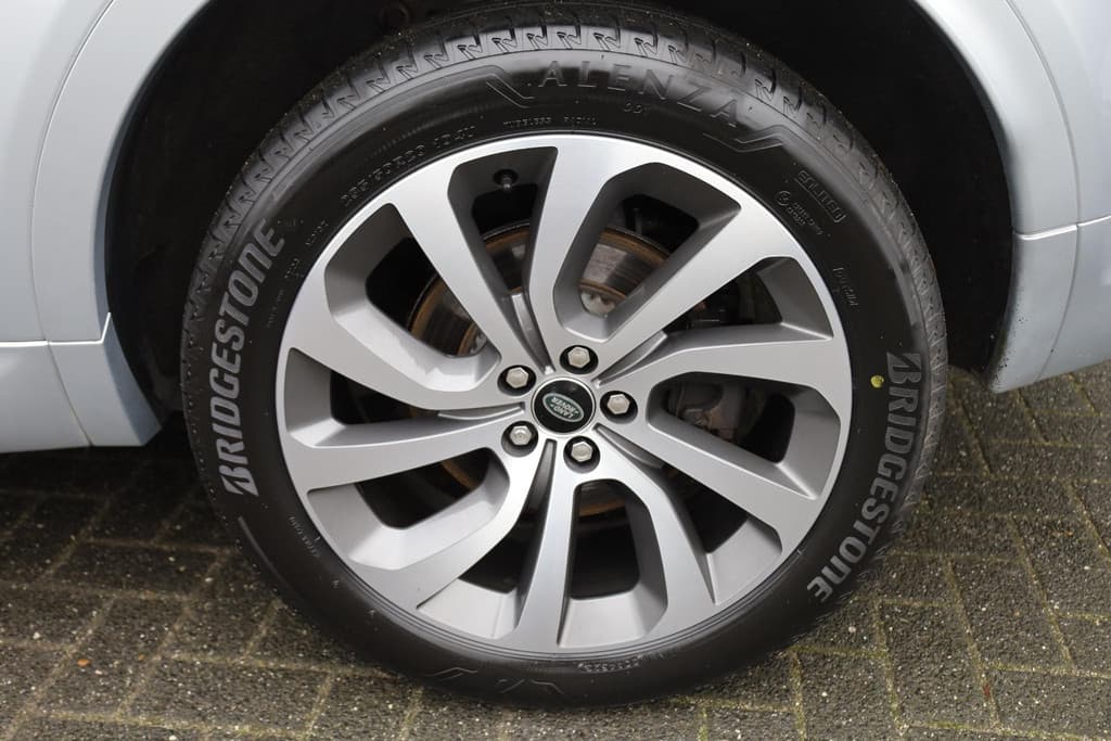 Land Rover Discovery Sport P300e 1.5 R-Dynamic thumbnail 10