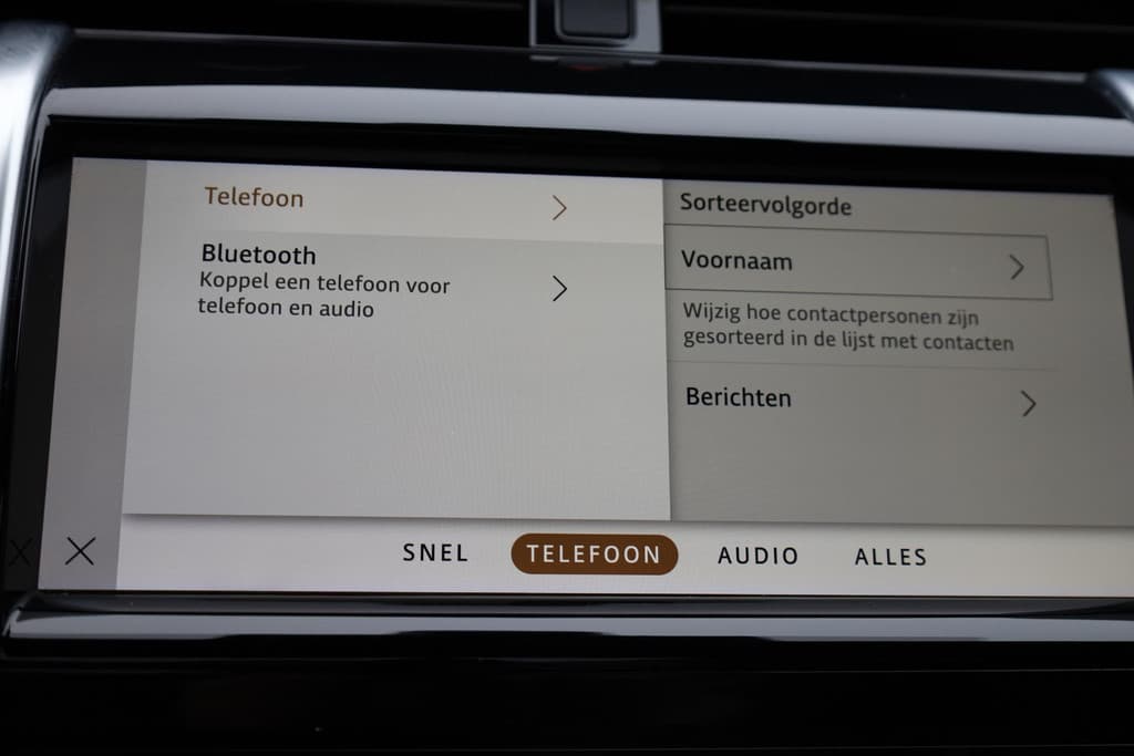 Land Rover Discovery Sport P300e 1.5 R-Dynamic thumbnail 26