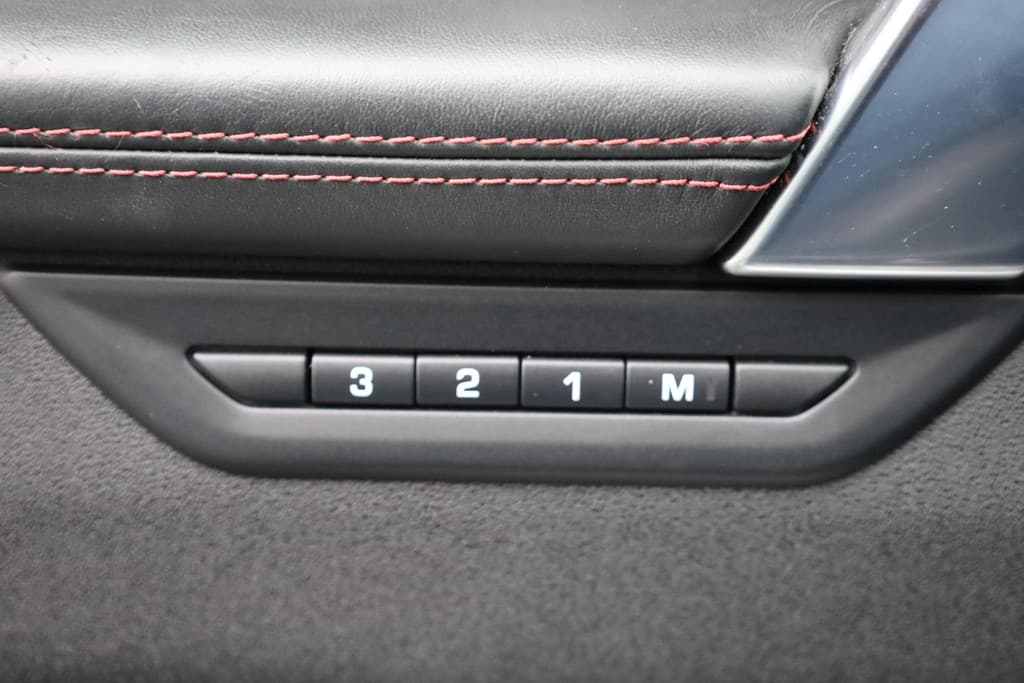 Land Rover Discovery Sport P300e 1.5 R-Dynamic thumbnail 34