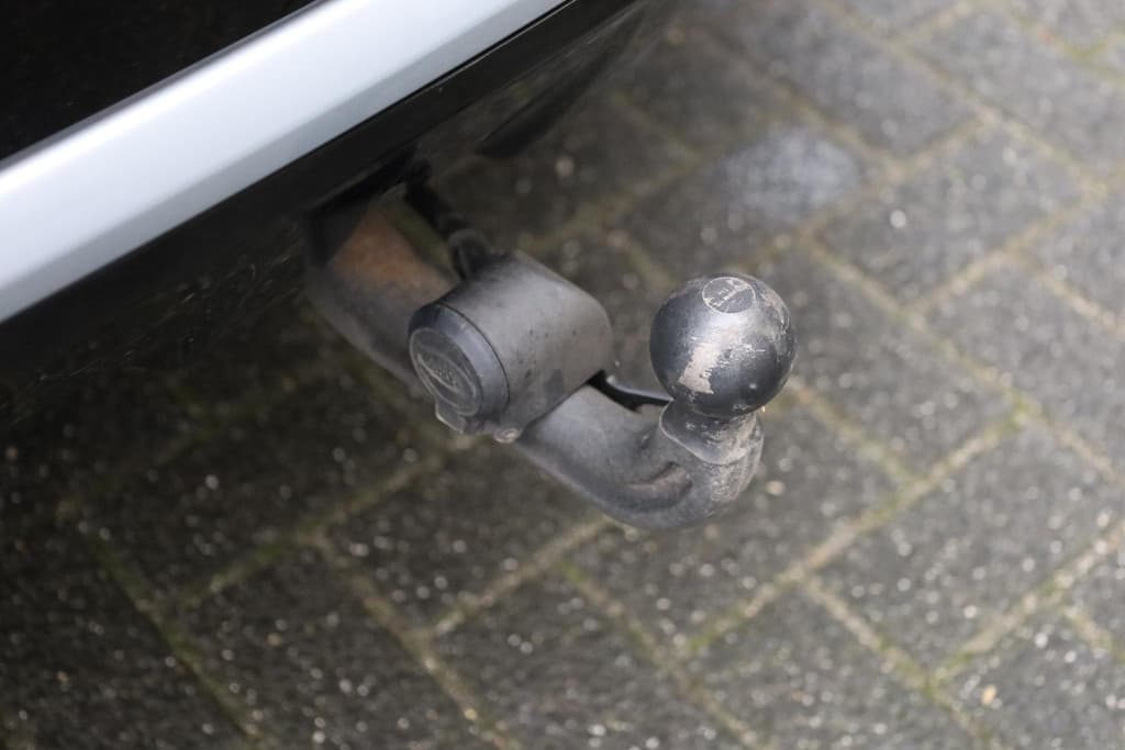 Land Rover Discovery Sport P300e 1.5 R-Dynamic thumbnail 50