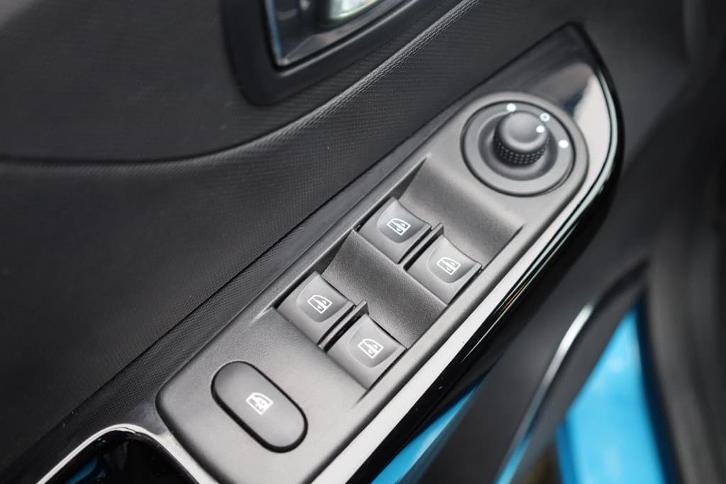 Renault Captur 0.9 TCe Dynamique thumbnail 24