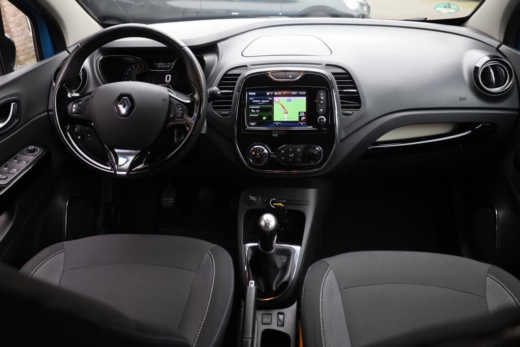 Renault Captur 0.9 TCe Dynamique thumbnail 4