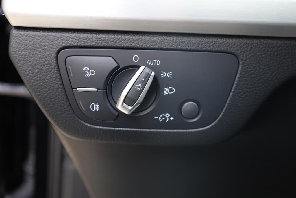 Audi Q5 55 TFSI e PHEV quattro S-Line edition 299PK! thumbnail 11