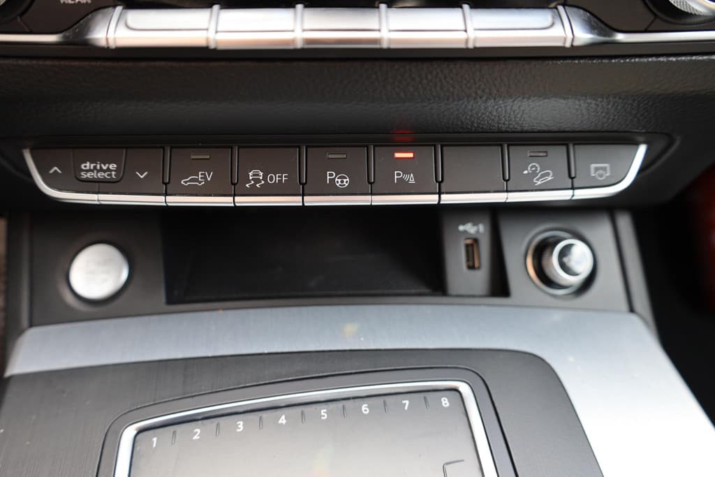 Audi Q5 55 TFSI e PHEV quattro S-Line edition 299PK! thumbnail 27