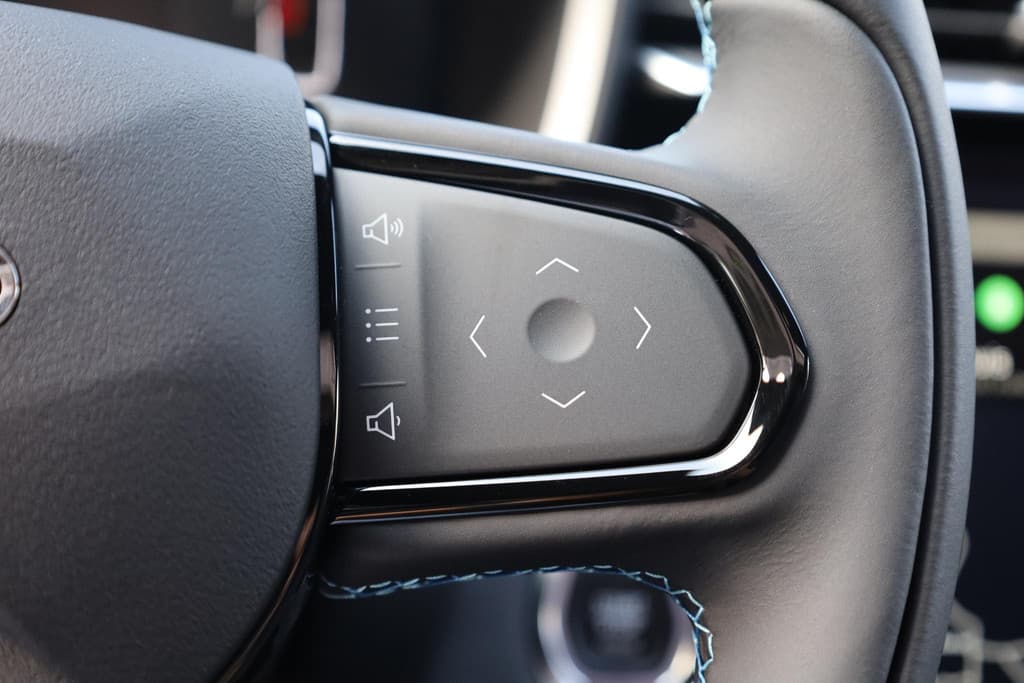 Lynk & Co 01 1.5 STUURVERWARMING MY23 thumbnail 17