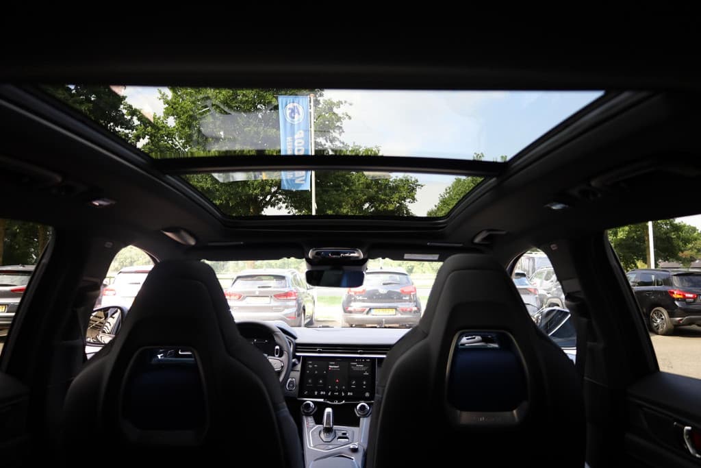 Lynk & Co 01 1.5 STUURVERWARMING MY23 thumbnail 10