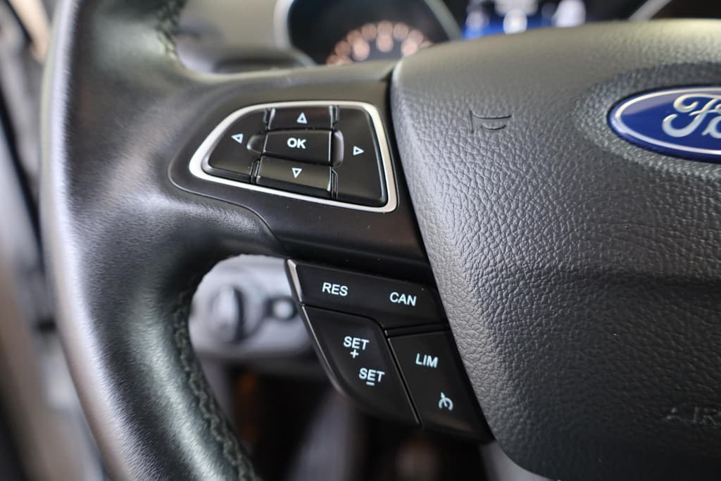 Ford Kuga 1.5 EcoBoost Titanium thumbnail 10