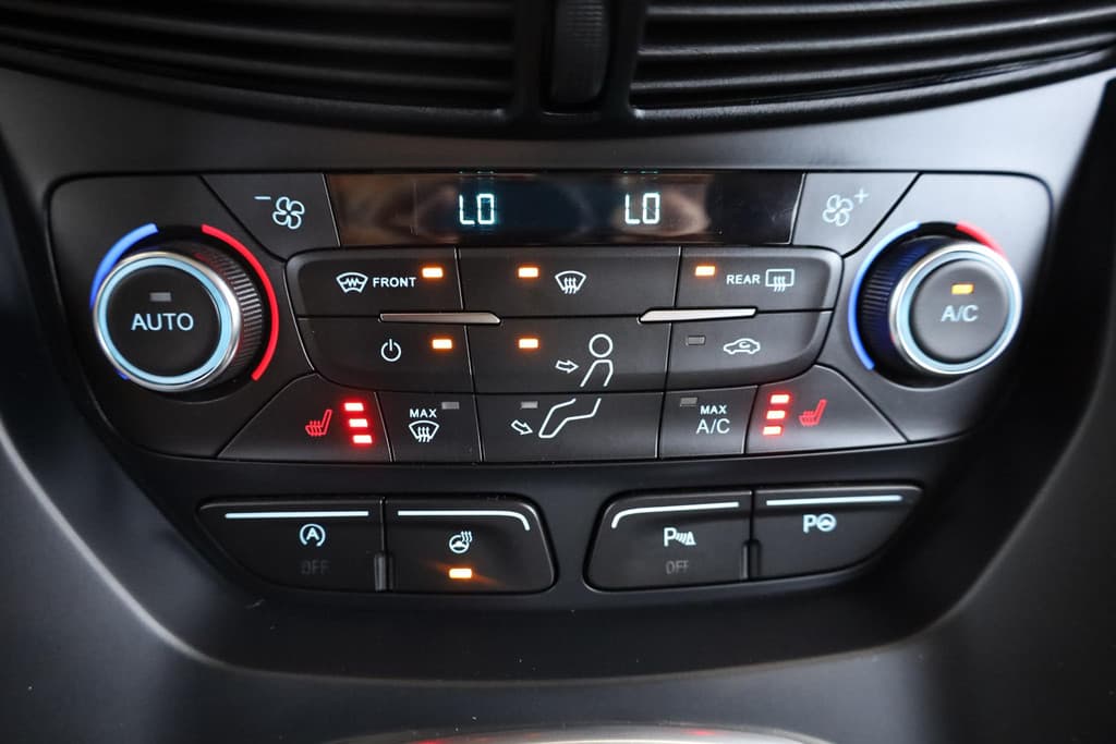 Ford Kuga 1.5 EcoBoost Titanium thumbnail 14