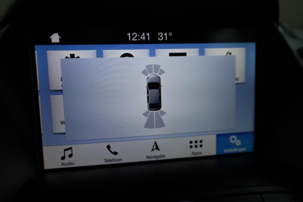 Ford Kuga 1.5 EcoBoost Titanium thumbnail 8