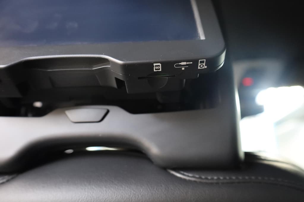 Volvo XC60 2.0 D4 FWD R-Design thumbnail 19