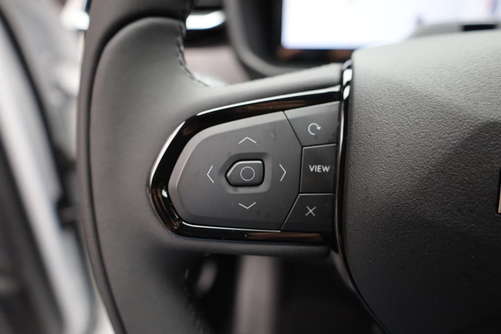 Lynk & Co 01 1.5 4-CYL 280 PK! PHEV MORE thumbnail 15