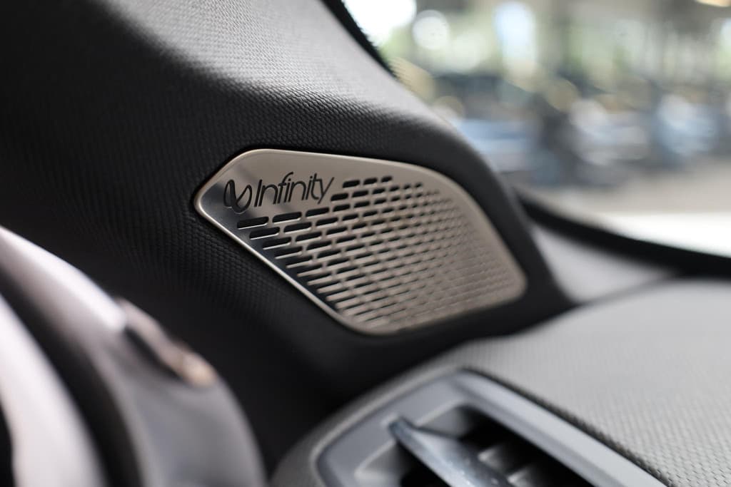 Lynk & Co 01 1.5 4-CYL 280 PK! PHEV MORE thumbnail 25