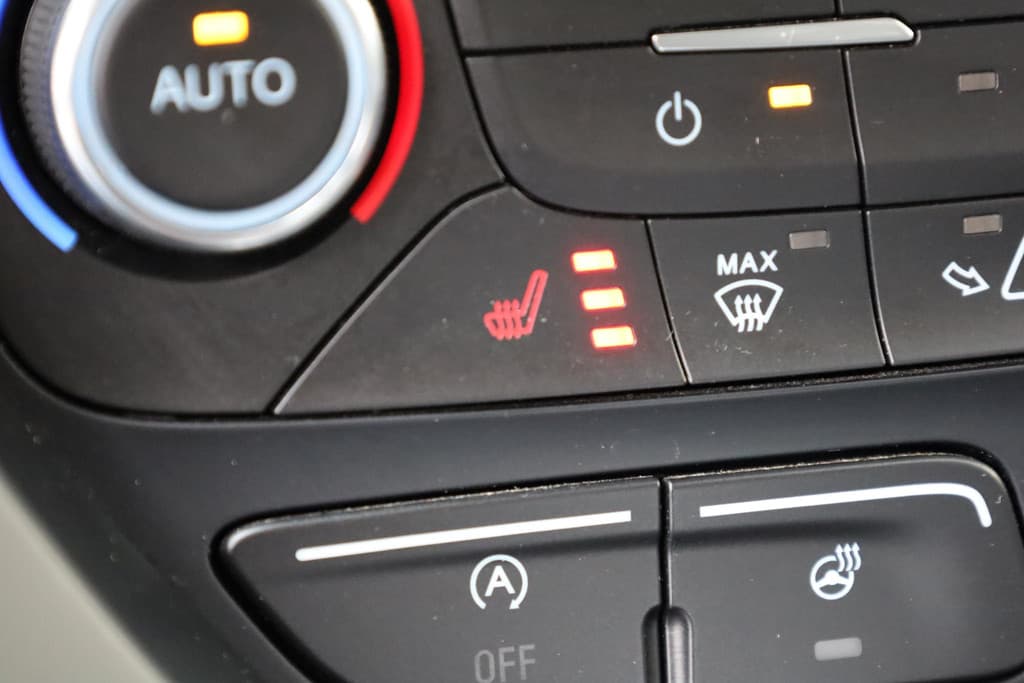 Ford Kuga 1.5 EcoBoost Titanium thumbnail 7