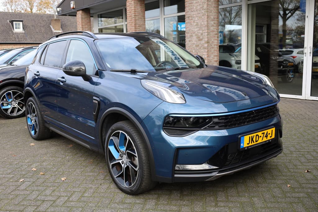 Lynk & Co 01 1.5 261PK! 6.6Kwh LADEN! thumbnail 3