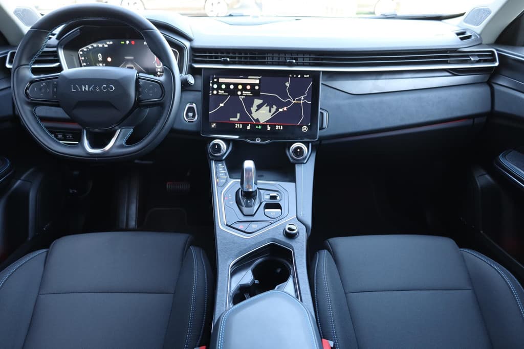 Lynk & Co 01 1.5 261PK! 6.6Kwh LADEN! thumbnail 4