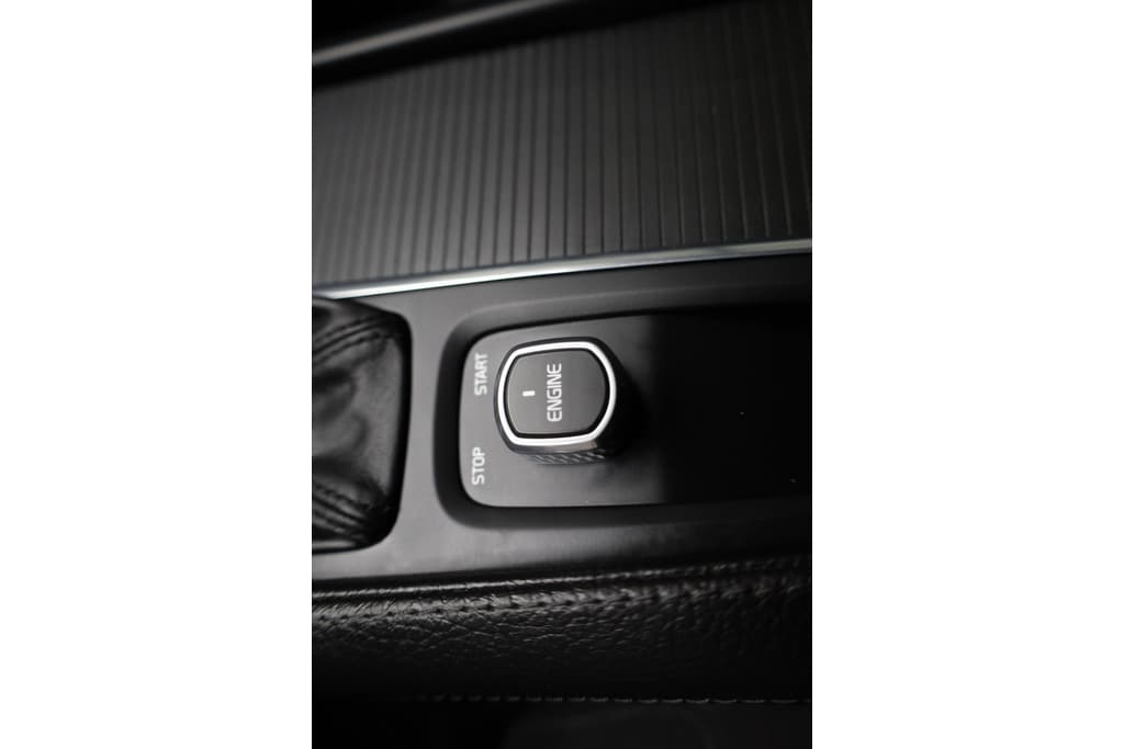 Volvo V90 2.0 T5 Momentum thumbnail 13
