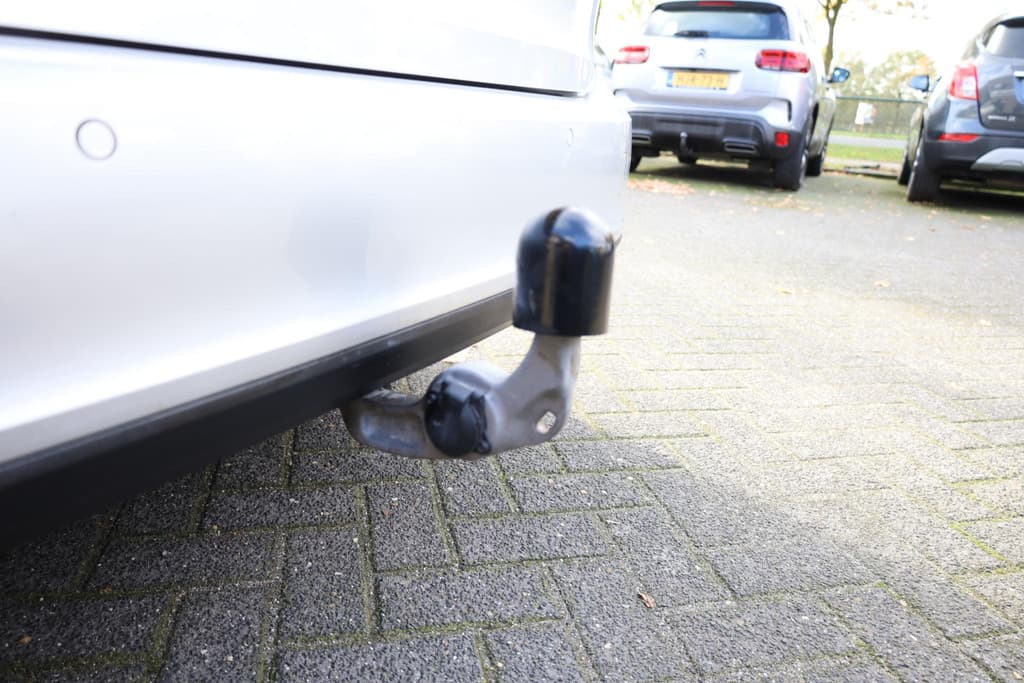 Volvo V90 2.0 T5 Momentum thumbnail 4