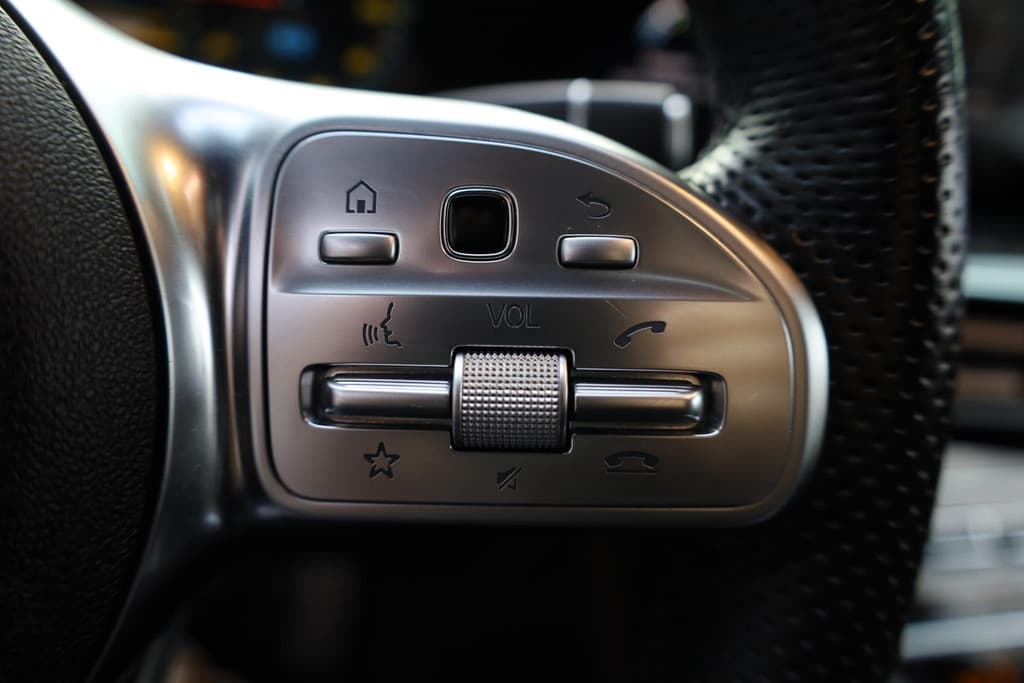 Mercedes-Benz EQC 400 4MATIC Business Solution AMG 80 kWh thumbnail 20