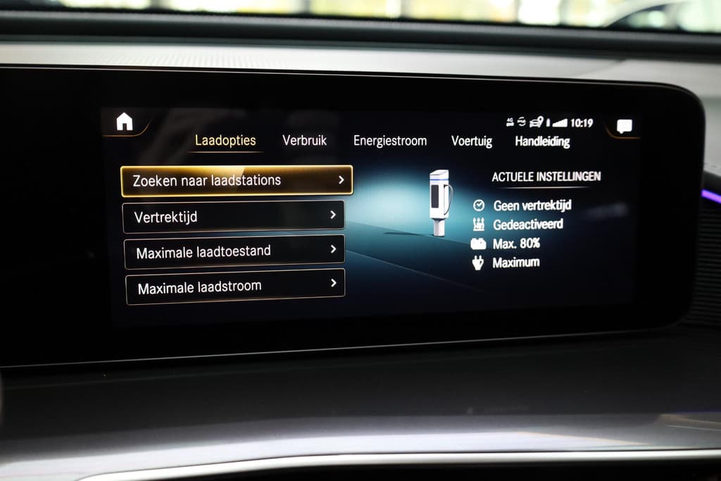 Mercedes-Benz EQC 400 4MATIC Business Solution AMG 80 kWh thumbnail 43