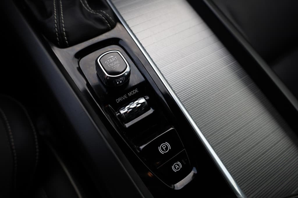 Volvo S60 2.0 T4 R-Design thumbnail 15