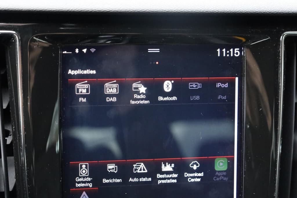 Volvo S60 2.0 T4 R-Design thumbnail 18