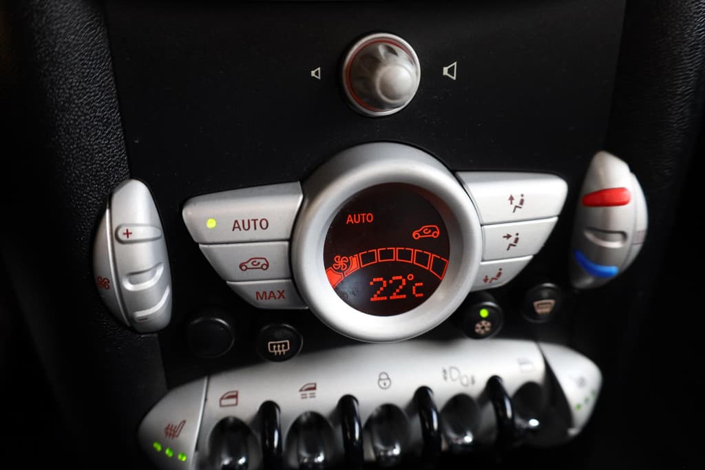 MINI Cabrio 1.6 Cooper AUTOMAAT!! thumbnail 14