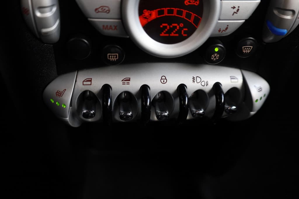 MINI Cabrio 1.6 Cooper AUTOMAAT!! thumbnail 15