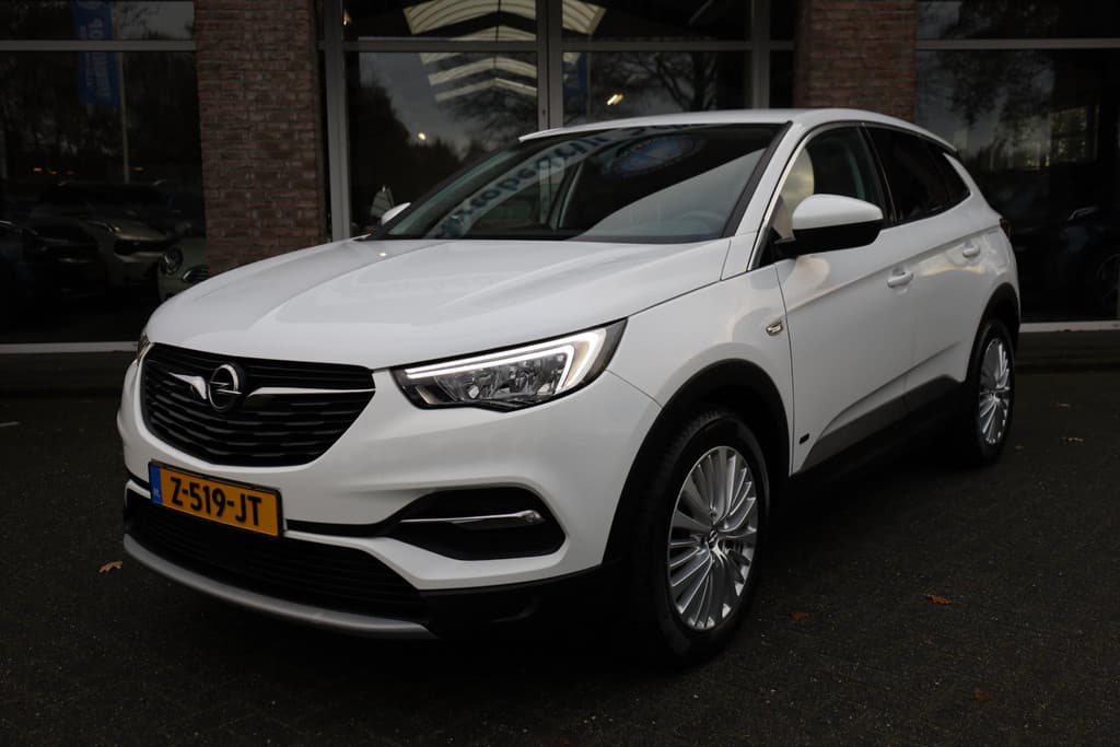 Opel Grandland X 1.6 Turbo Hybrid Ultimate PHEV thumbnail 12