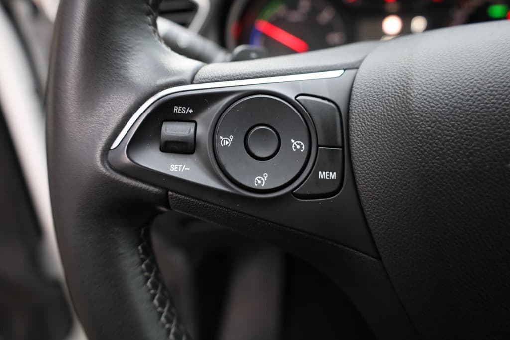 Opel Grandland X 1.6 Turbo Hybrid Ultimate PHEV thumbnail 13