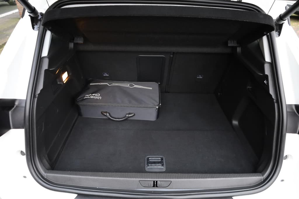 Opel Grandland X 1.6 Turbo Hybrid Ultimate PHEV thumbnail 23