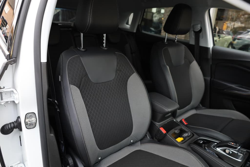 Opel Grandland X 1.6 Turbo Hybrid Ultimate PHEV thumbnail 9