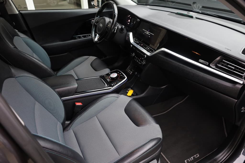 Kia E-Niro ComfortLine 64 kWh thumbnail 31