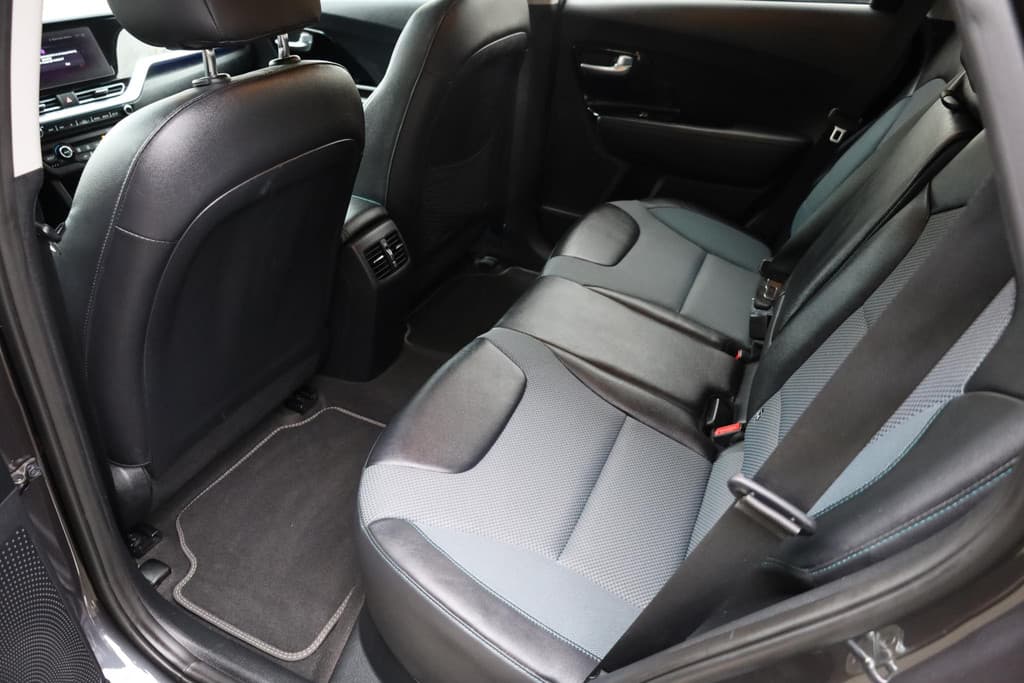 Kia E-Niro ComfortLine 64 kWh thumbnail 7