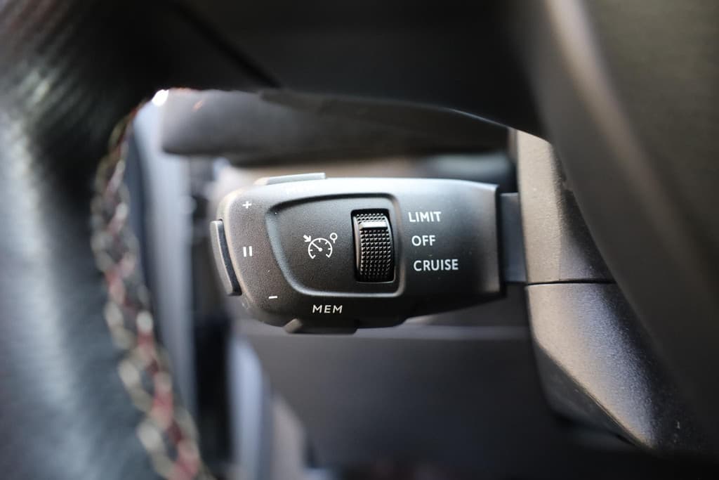 DS DS 3 Crossback E-Tense Performance Line 50 kWh thumbnail 16