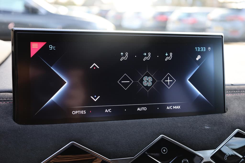 DS DS 3 Crossback E-Tense Performance Line 50 kWh thumbnail 27