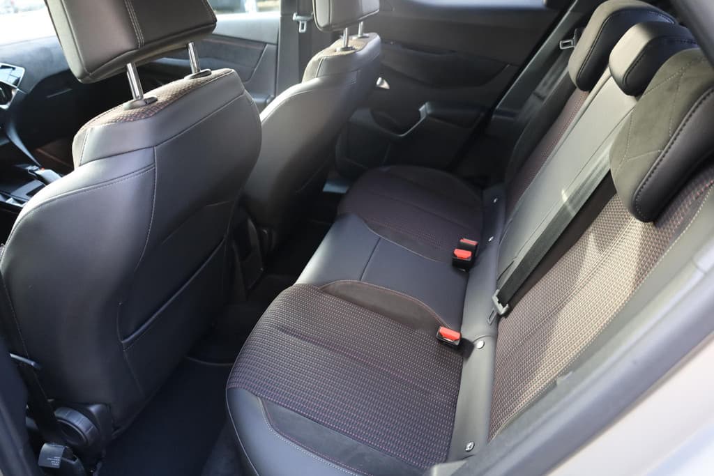 DS DS 3 Crossback E-Tense Performance Line 50 kWh thumbnail 6